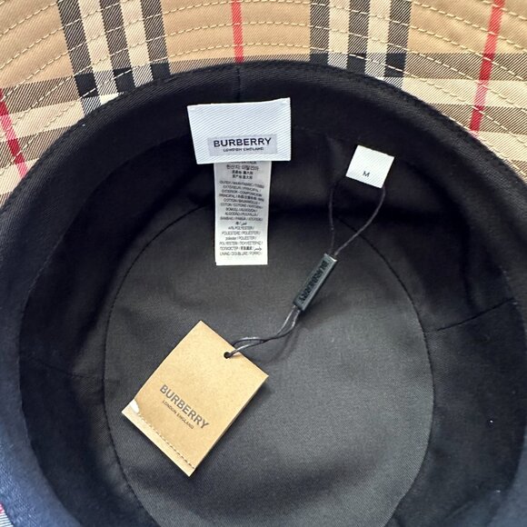 NWT Burberry Check Bucket Hat - Picture 2 of 2